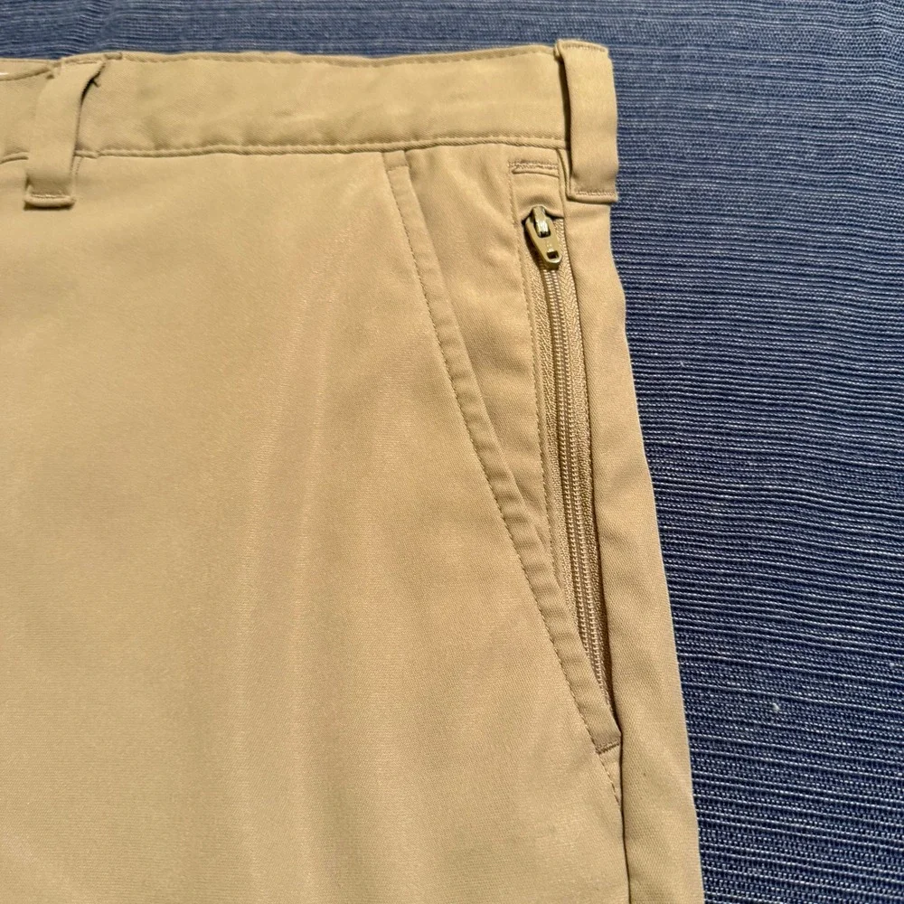 Lands End Mens Performance Golf Shorts Tan Khaki Size‎ 37 Stretch Zip Pockets